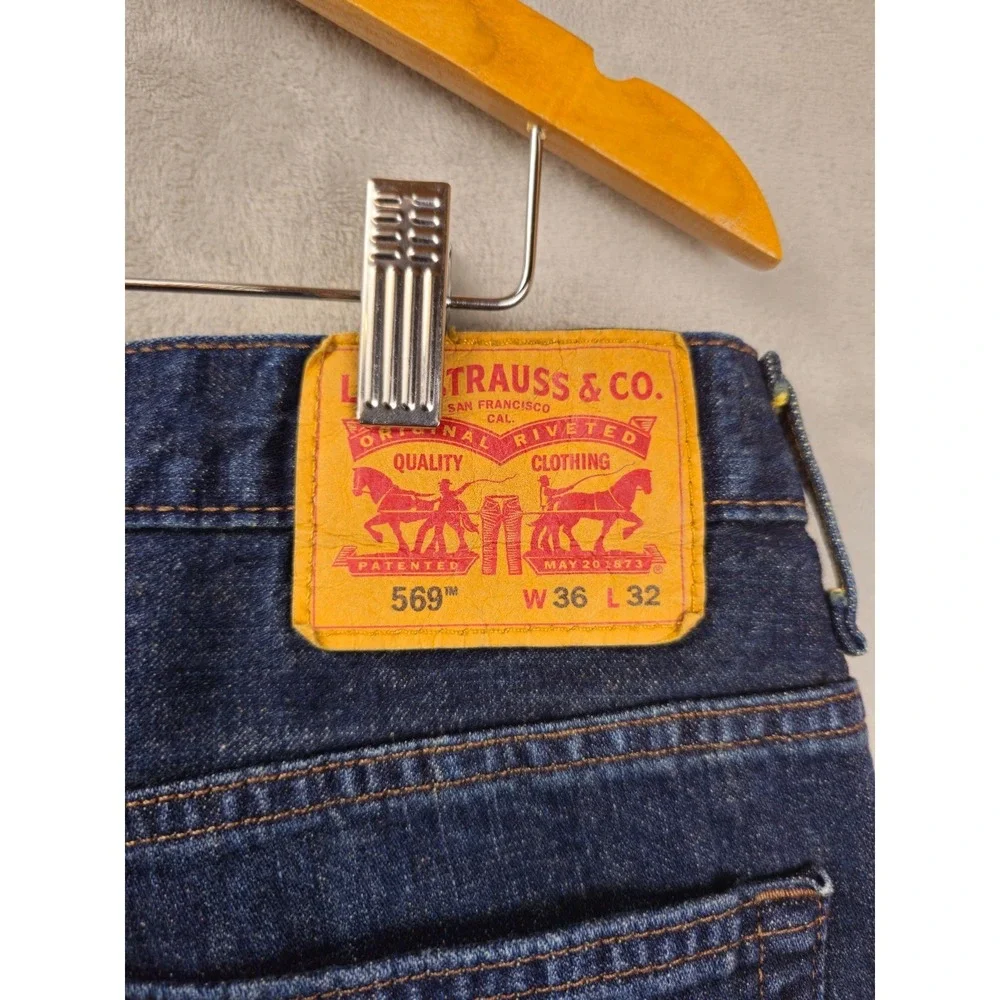 Levis 569 Jeans Mens 37x31.5 Blue Denim Loose Straight Fit Dark Wash